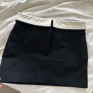 Aritzia Babaton Bureau Mini Skirt
